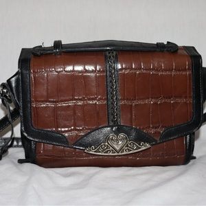 Vintage brown purse with sliver heart detail